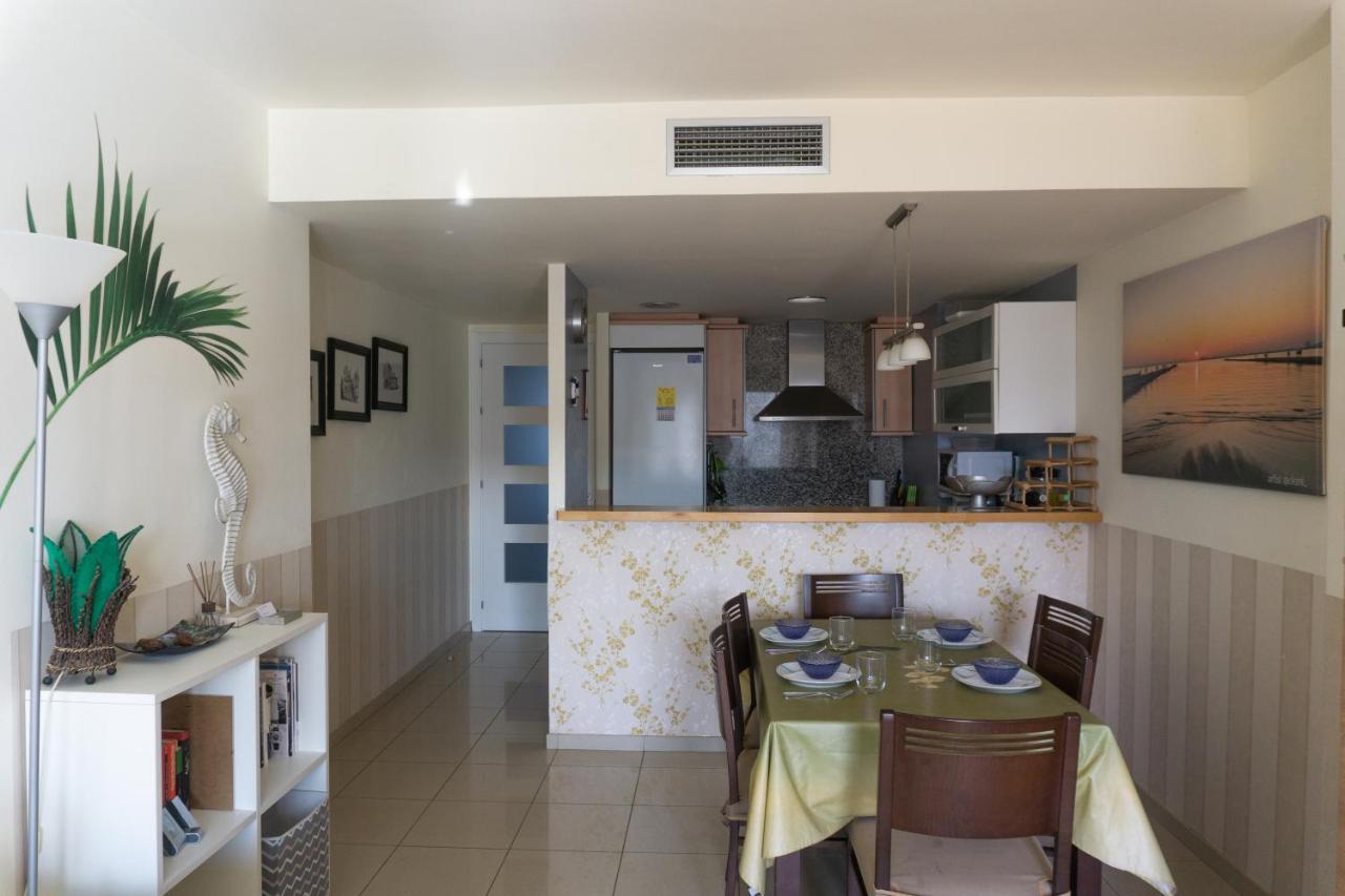 Roses Confort Beach Ev Milleni Экстерьер фото