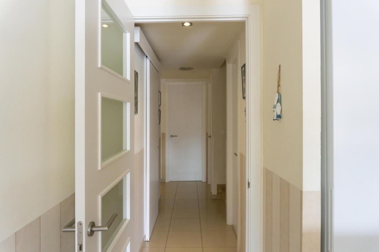 Roses Confort Beach Ev Milleni Экстерьер фото