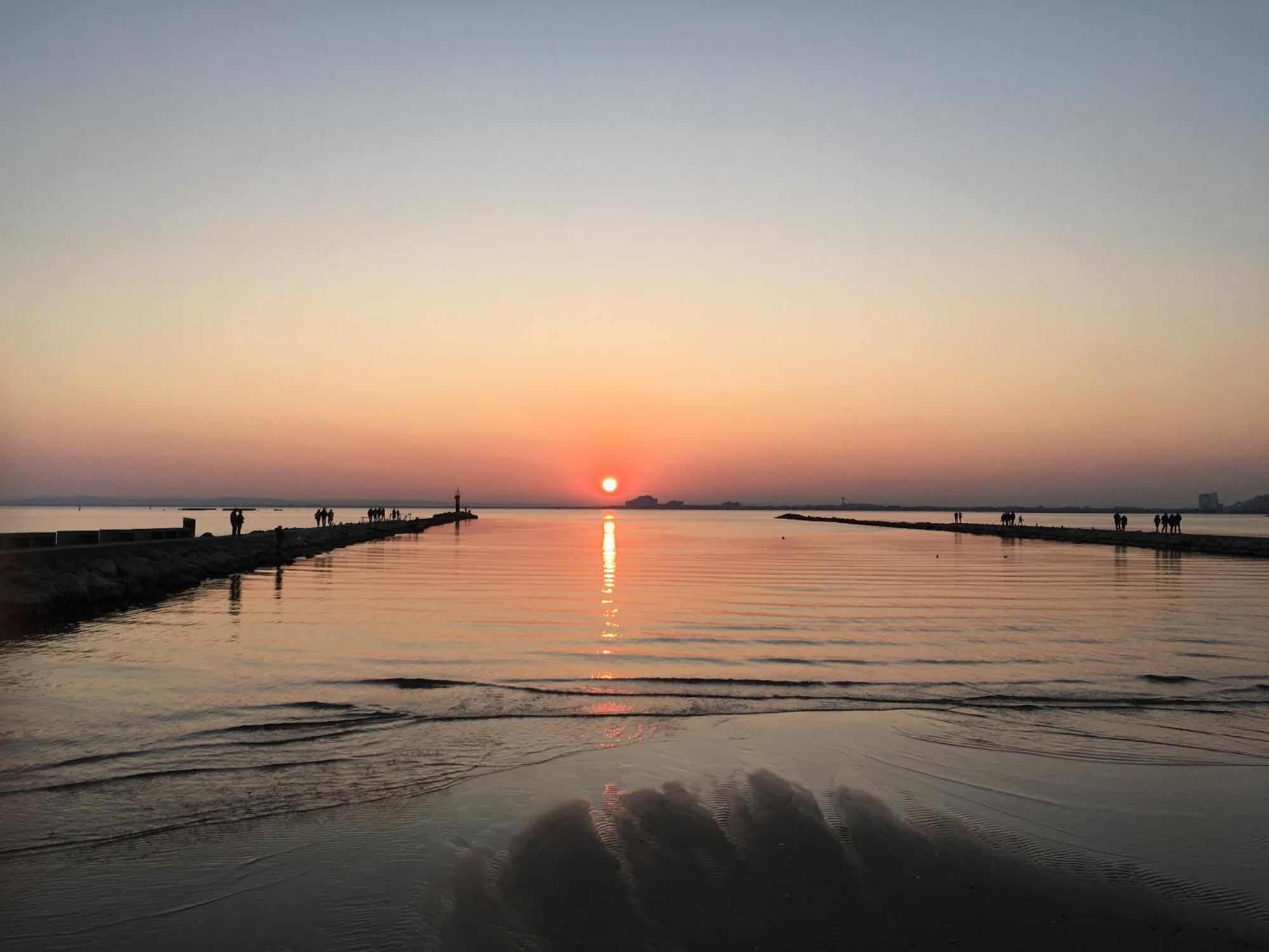 Roses Confort Beach Ev Milleni Экстерьер фото